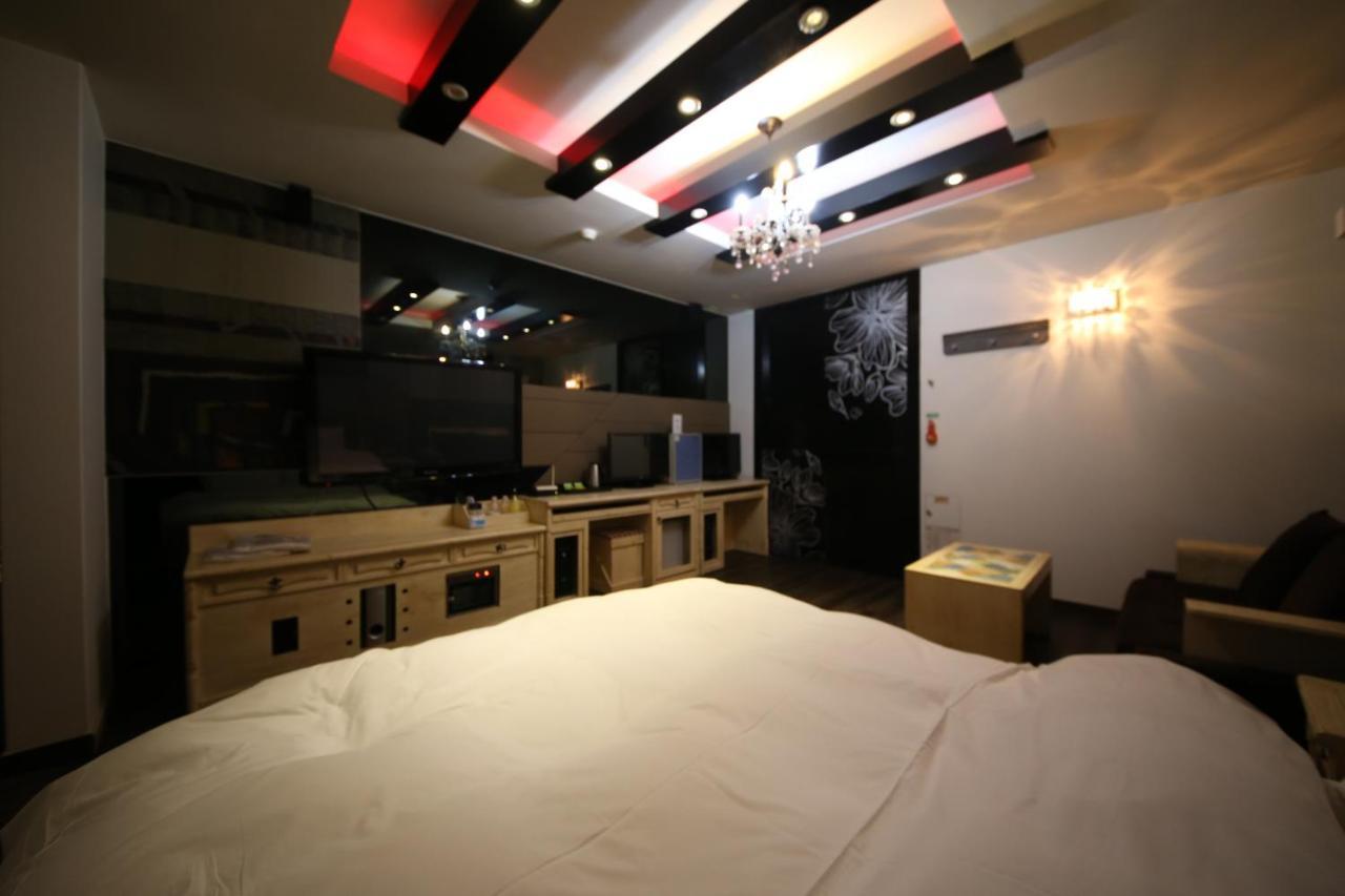 Dubai Hotel Daejeon Ngoại thất bức ảnh