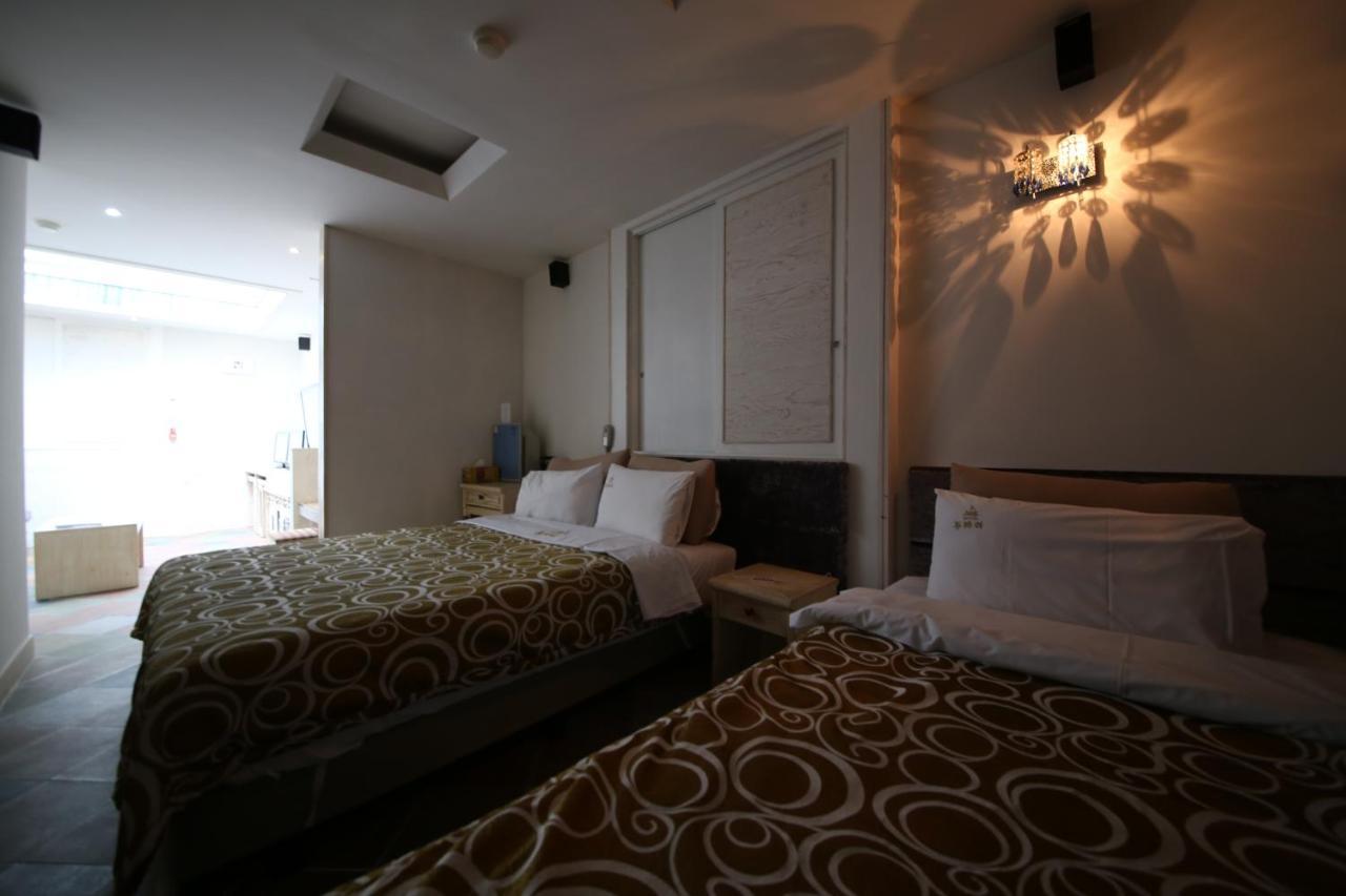 Dubai Hotel Daejeon Ngoại thất bức ảnh