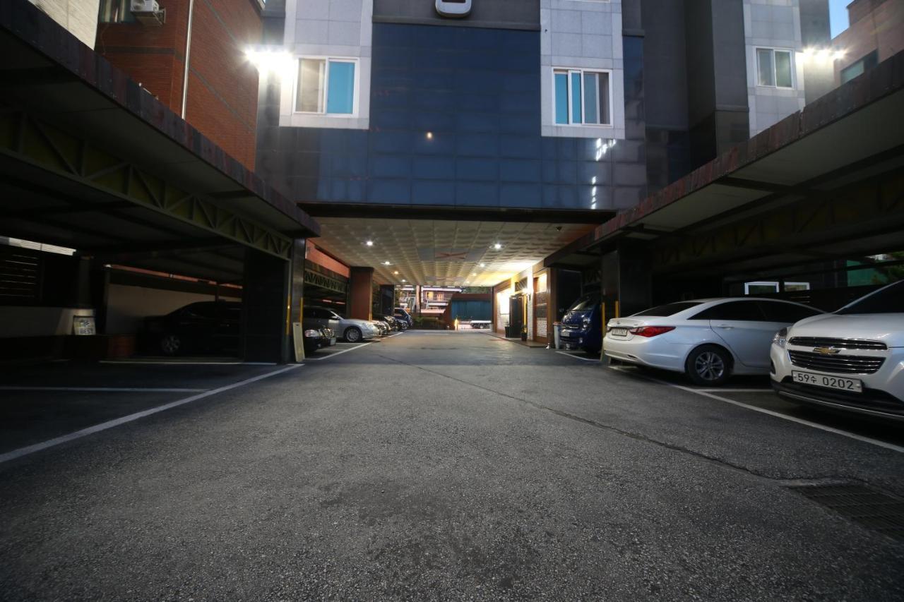Dubai Hotel Daejeon Ngoại thất bức ảnh