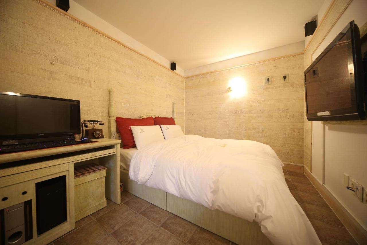 Dubai Hotel Daejeon Ngoại thất bức ảnh